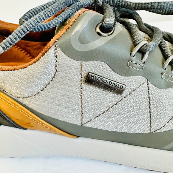 COBB HILL NEW BALANCE HYDRO-SHIELD WATERPROOF LACE UP SNEAKERS - Picture 6 of 8